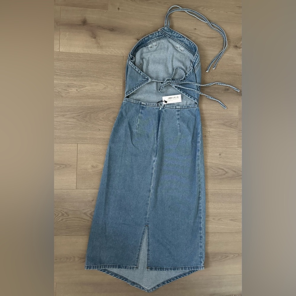 NWT Nasty gal Denim Tie Back Halter Midi Dress - Picture 6 of 9